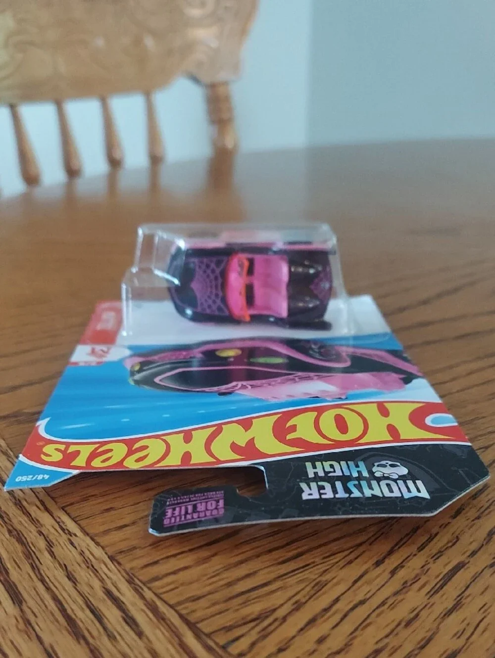 Hot Wheels Monster High Ghoul Mobile - New!
